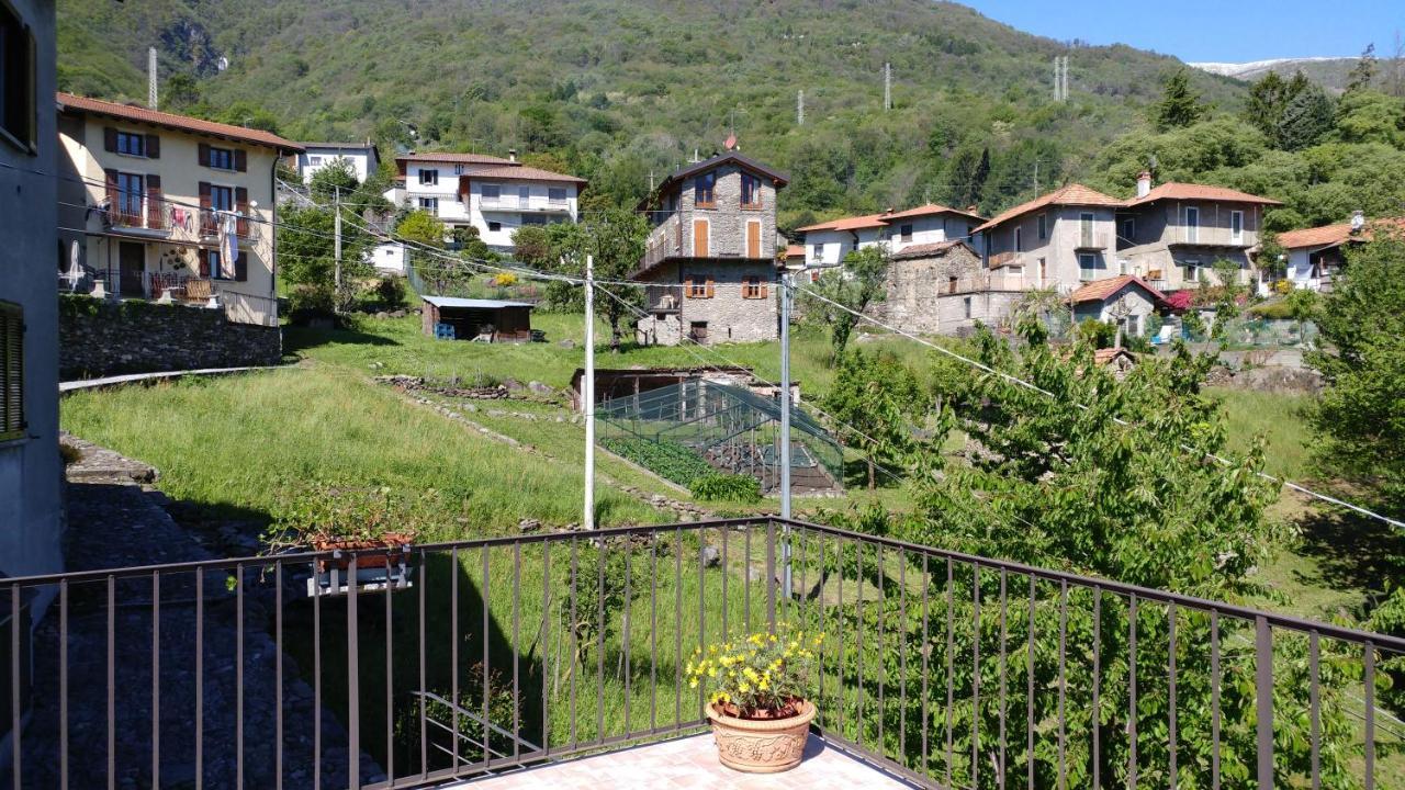 Villa La Casa Delle Fate à Cremia Extérieur photo